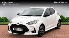 Toyota Yaris 1.5 Hybrid Dynamic 5dr CVT Hybrid Hatchback